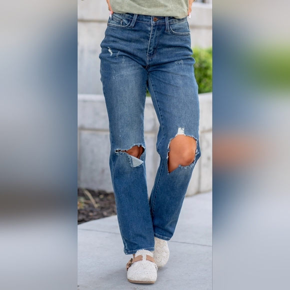 Judy Blue High Waisted Ripped Straight Leg Dad Jeans Size 15/32 - Picture 10 of 10